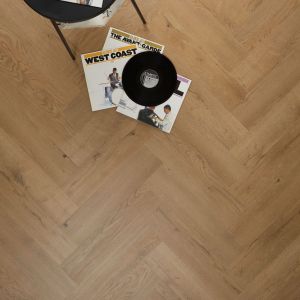 Natural touch Crafted Oak Parquet Click