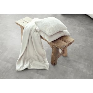 Luvanto click + New Concrete